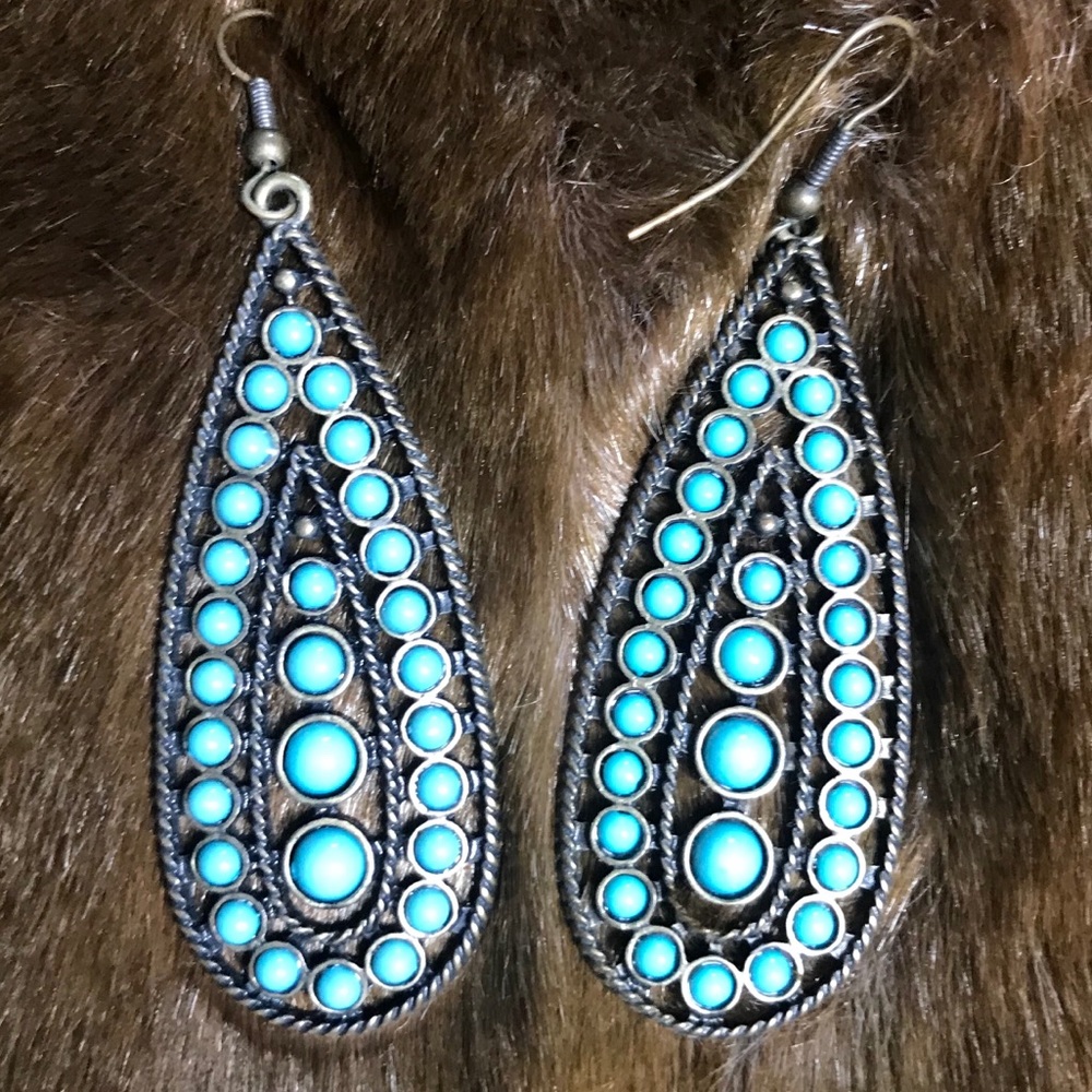 $18 Turquoise statement earrings - Picture 6 of 6
